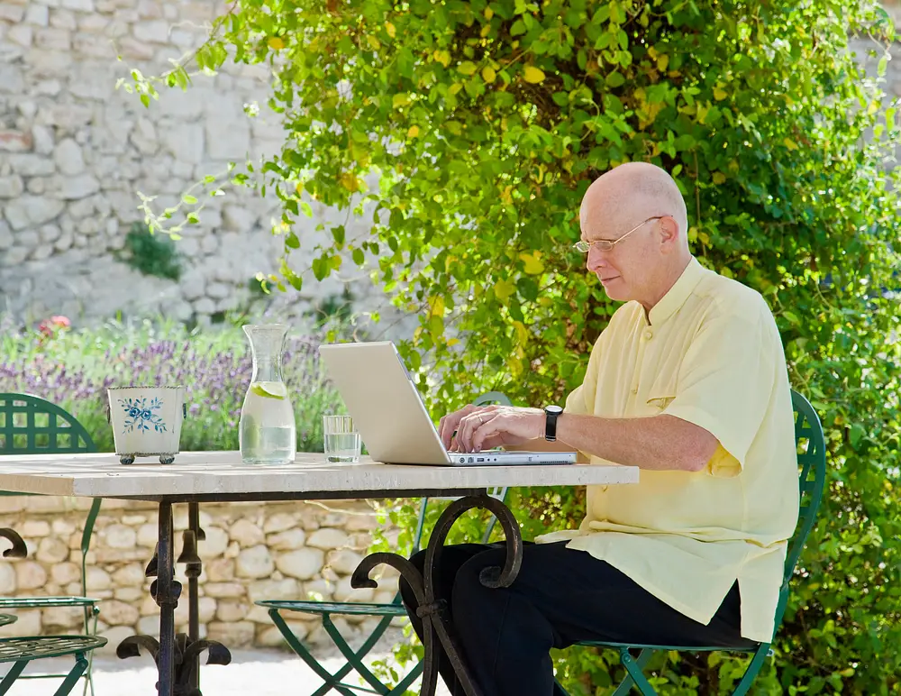 Old Programmer working as company manager