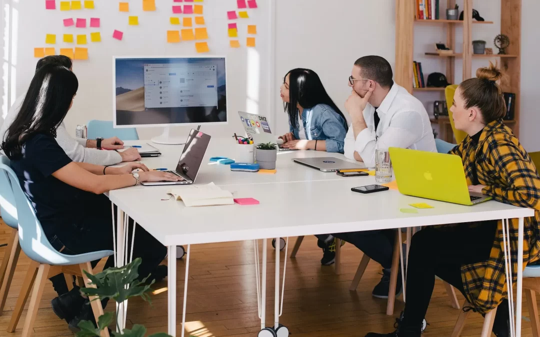 Top 7 AI Marketing Tools for Brands and Businesses