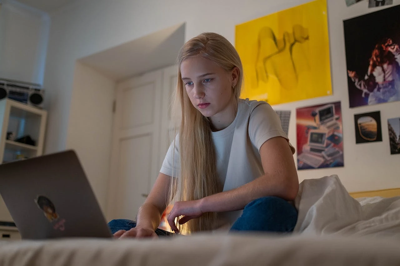 Best Side Hustles for Teens