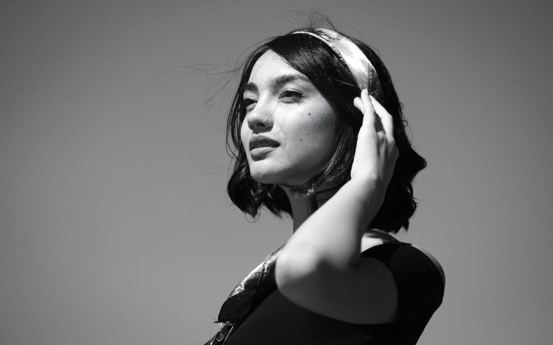 107 Best Instagram Captions for Black and White Photos