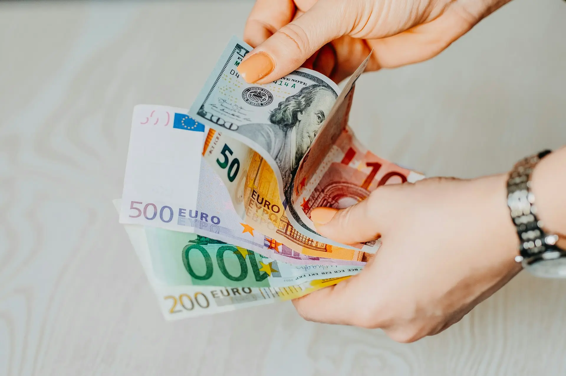 lazy ways moms make money