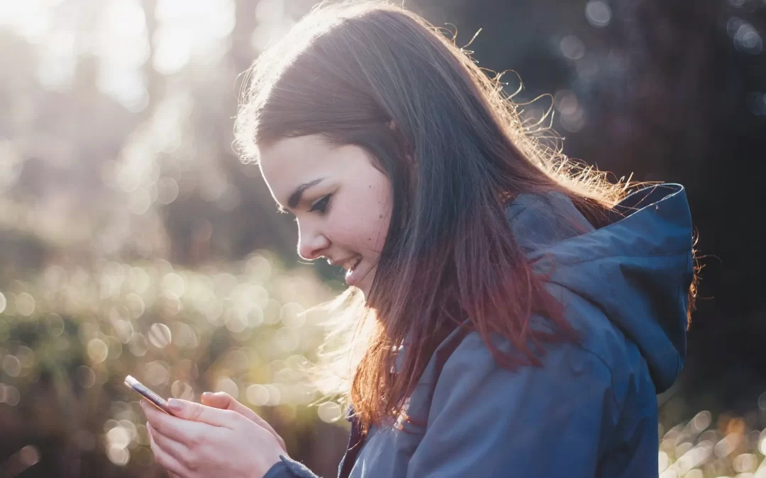7 Ways Kids and Teens (10 – 13 Years Old) Can Make Money in the Winter
